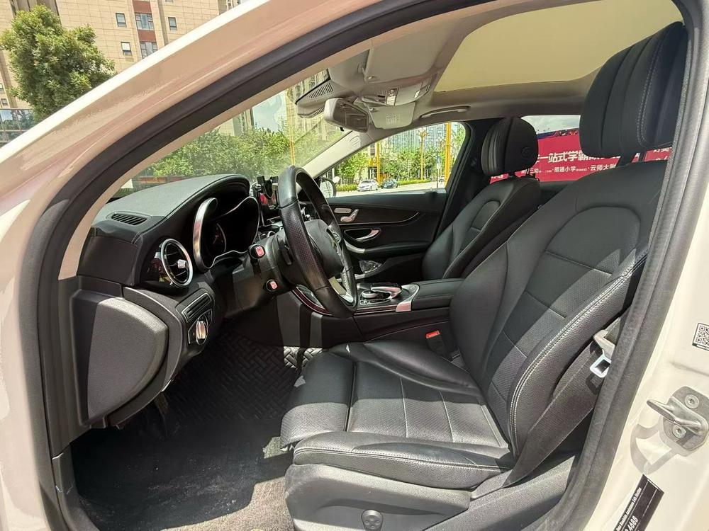 Mercedes-Benz Mercedes-Benz C-Class