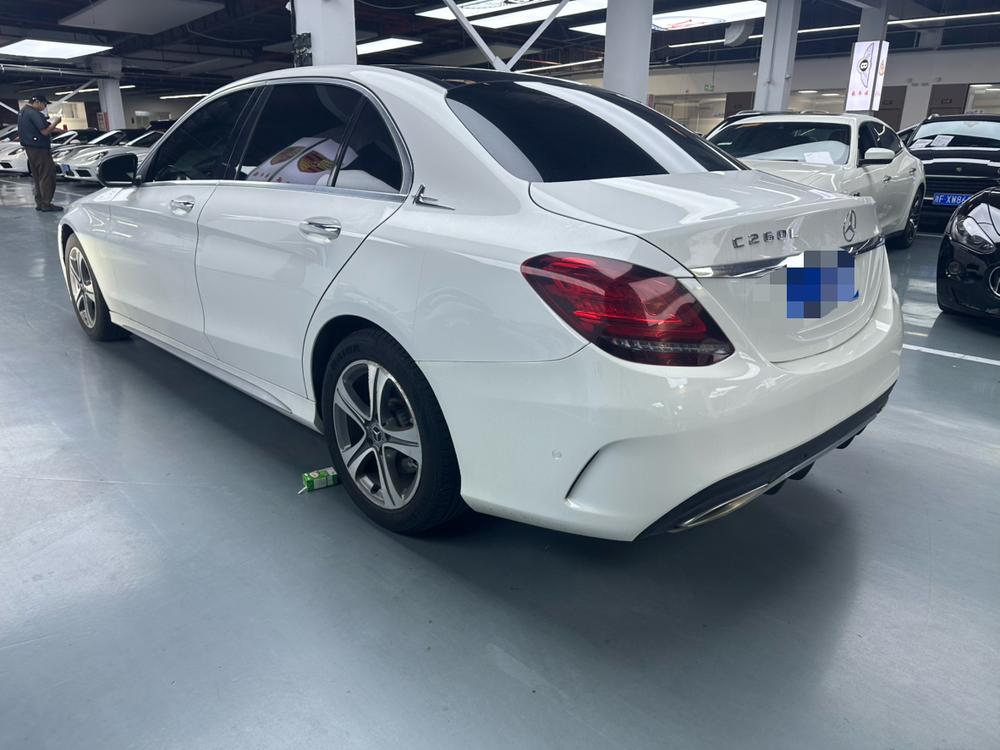 Mercedes-Benz Mercedes-Benz C-Class
