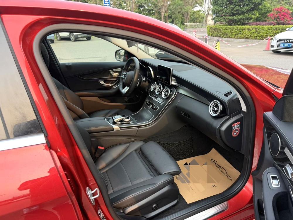 Mercedes-Benz Mercedes-Benz C-Class