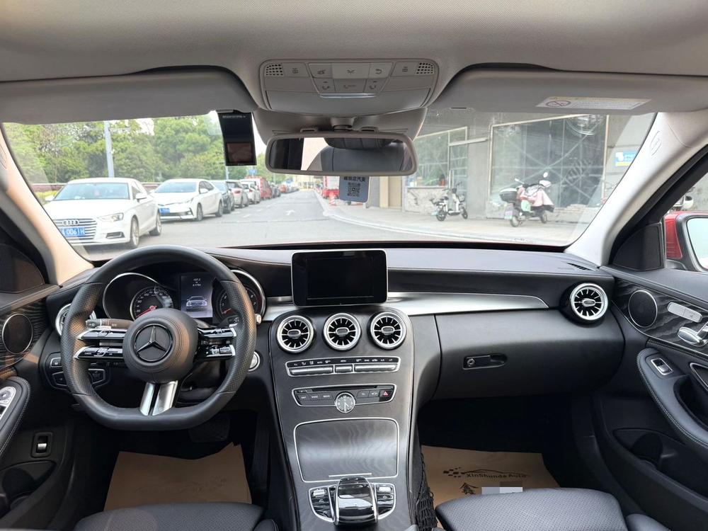Mercedes-Benz Mercedes-Benz C-Class