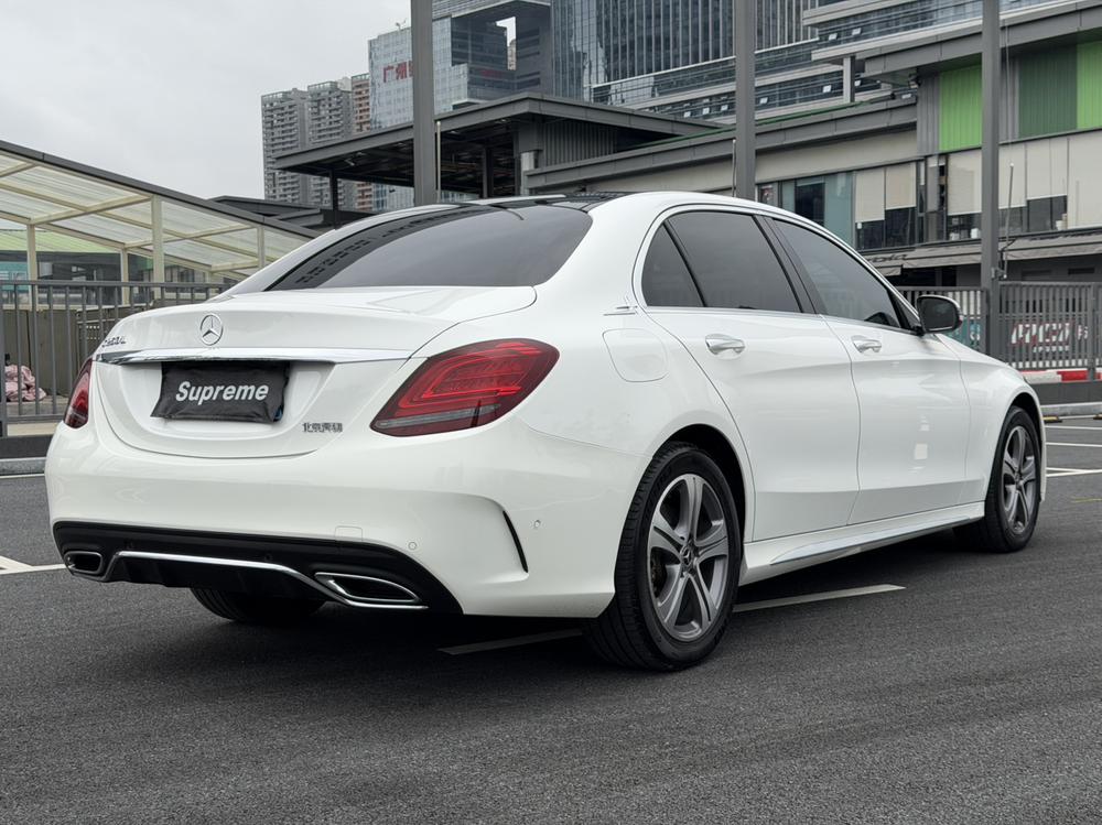 Mercedes-Benz Mercedes-Benz C-Class