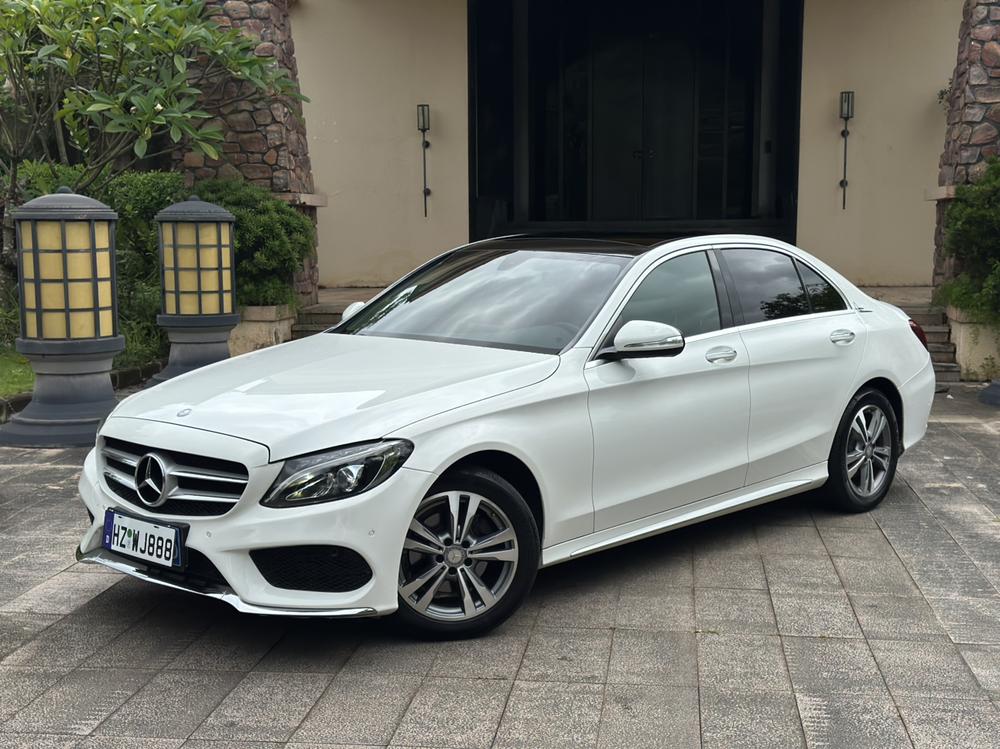 Mercedes-Benz Mercedes-Benz C-Class