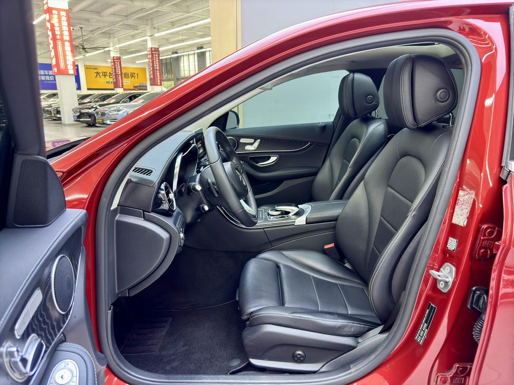 Mercedes-Benz Mercedes-Benz C-Class
