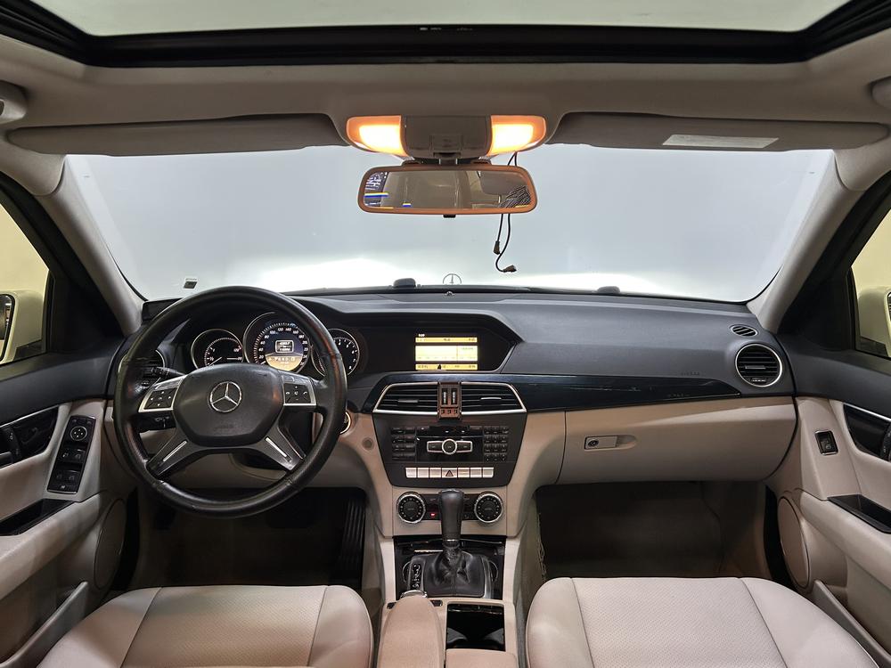 Mercedes-Benz Mercedes-Benz C-Class