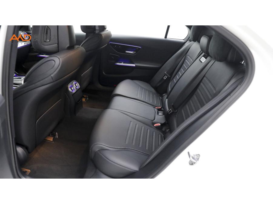 Mercedes-Benz Mercedes-Benz C-Class