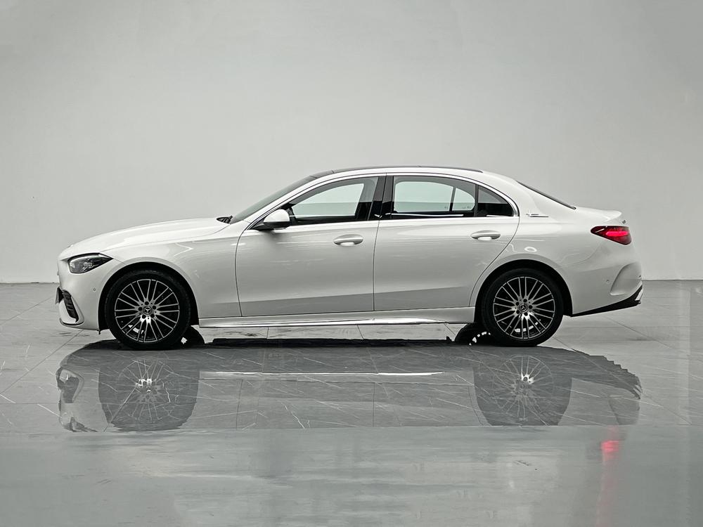 Mercedes-Benz Mercedes-Benz C-Class