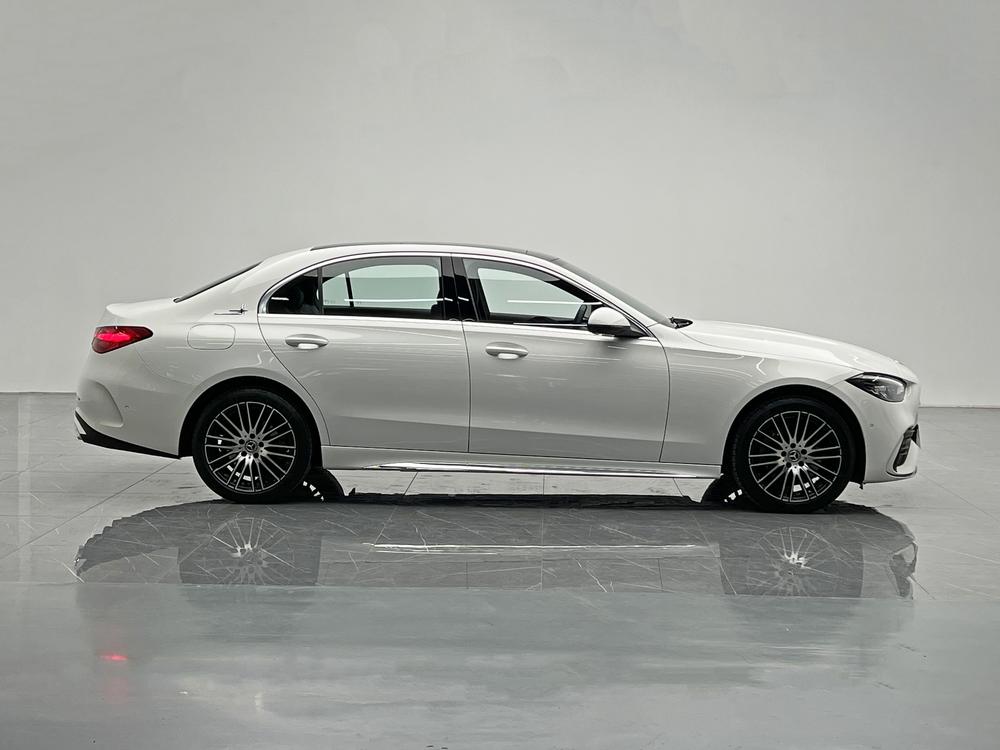 Mercedes-Benz Mercedes-Benz C-Class