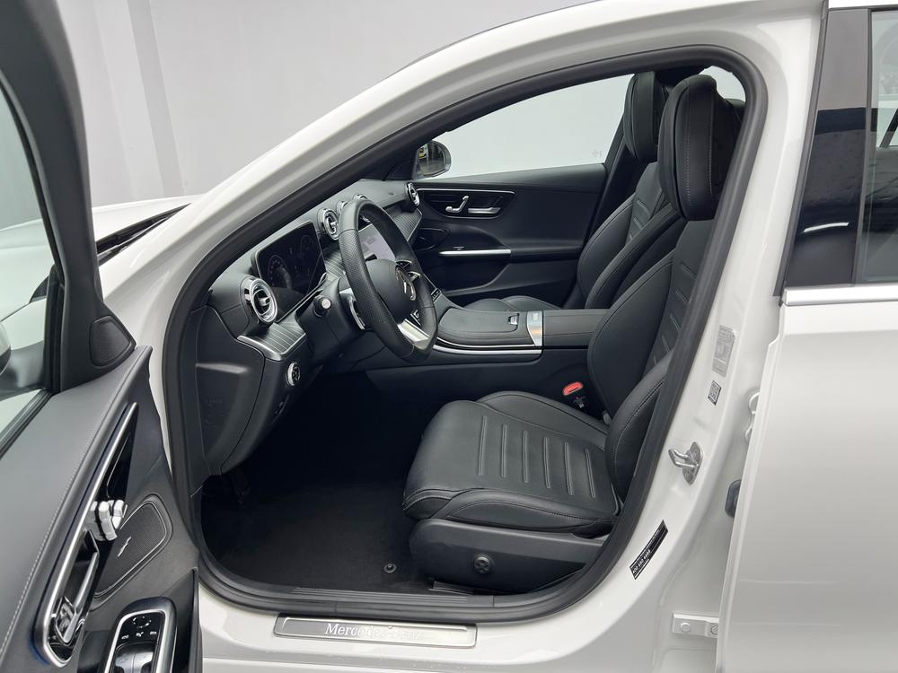 Mercedes-Benz Mercedes-Benz C-Class
