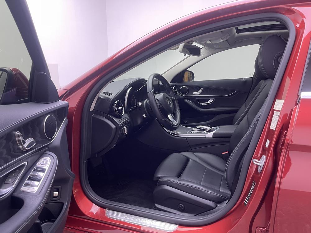Mercedes-Benz Mercedes-Benz C-Class