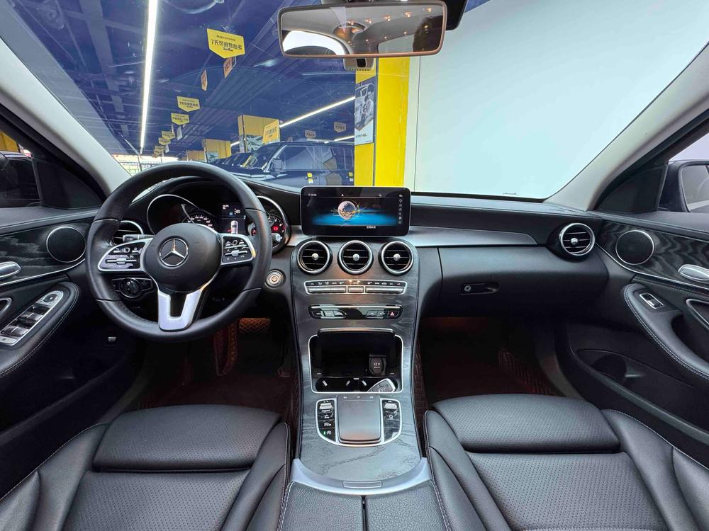 Mercedes-Benz Mercedes-Benz C-Class