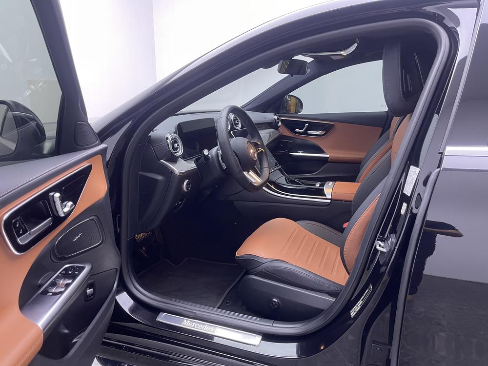 Mercedes-Benz Mercedes-Benz C-Class