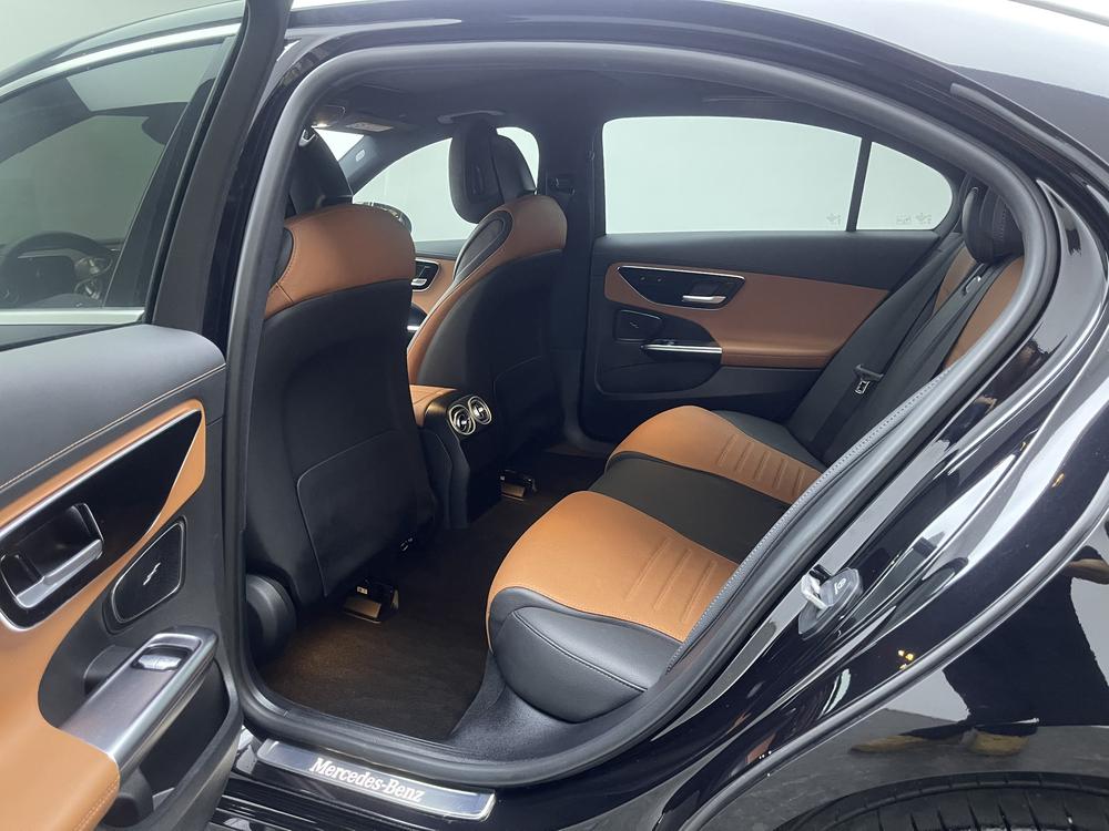 Mercedes-Benz Mercedes-Benz C-Class