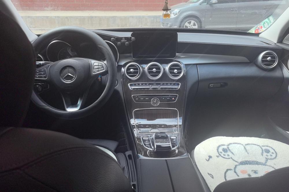 Mercedes-Benz Mercedes-Benz C-Class