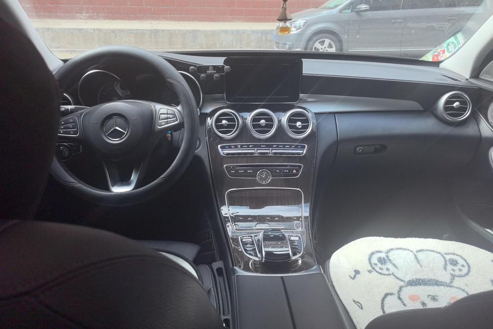 Mercedes-Benz Mercedes-Benz C-Class