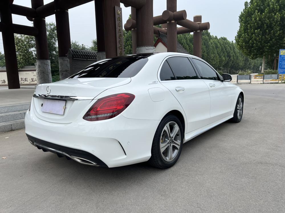 Mercedes-Benz Mercedes-Benz C-Class