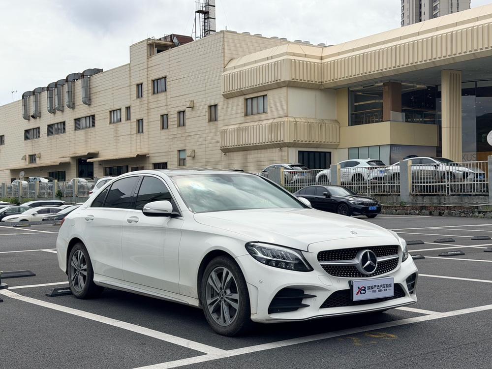 Mercedes-Benz Mercedes-Benz C-Class