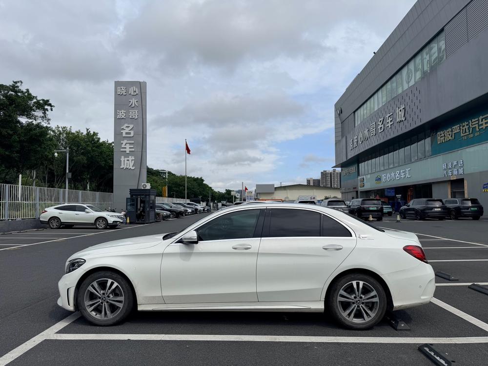 Mercedes-Benz Mercedes-Benz C-Class