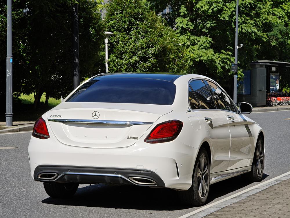 Mercedes-Benz Mercedes-Benz C-Class