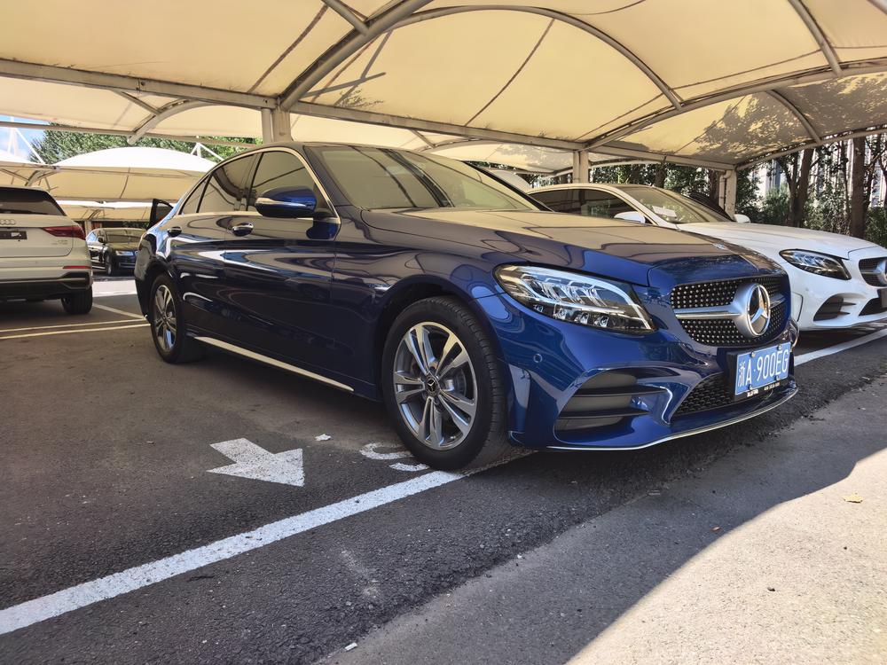 Mercedes-Benz Mercedes-Benz C-Class