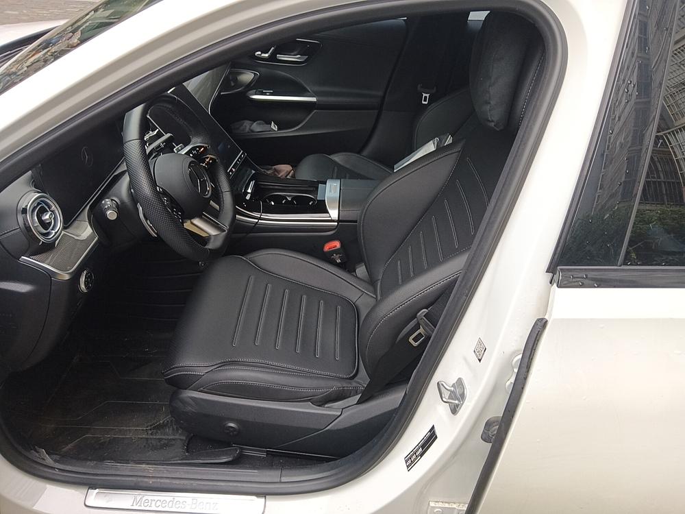 Mercedes-Benz Mercedes-Benz C-Class