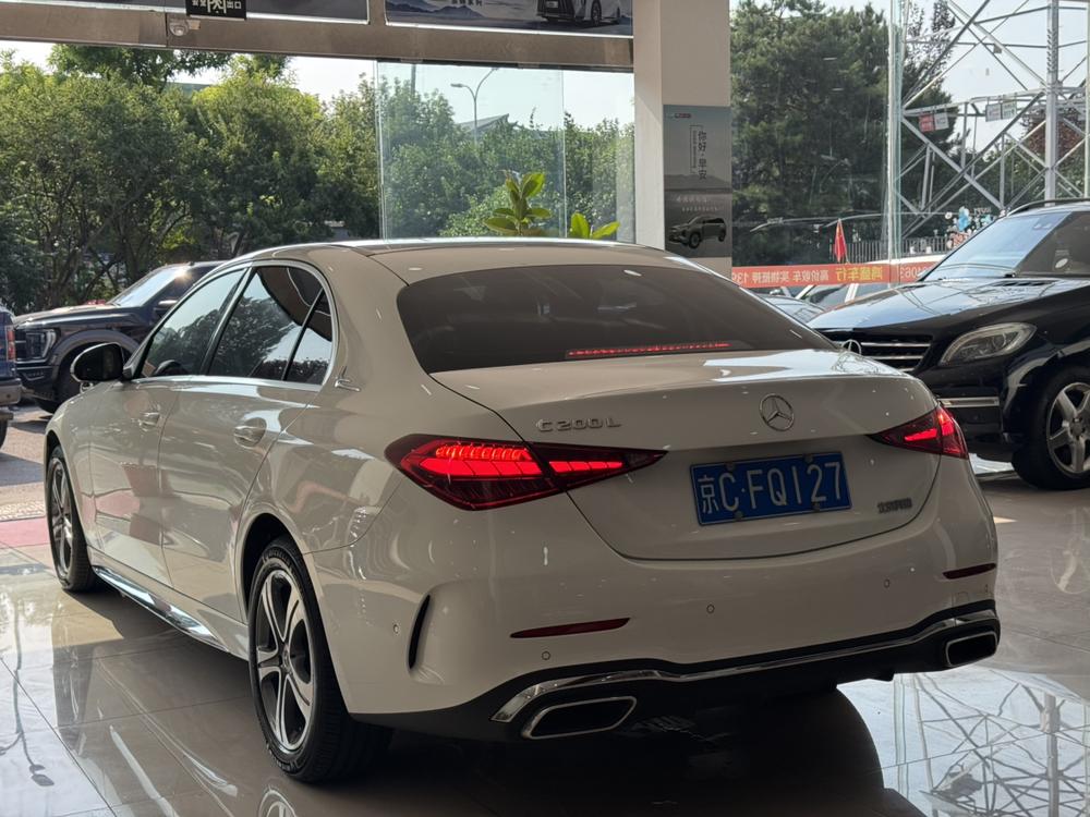 Mercedes-Benz Mercedes-Benz C-Class