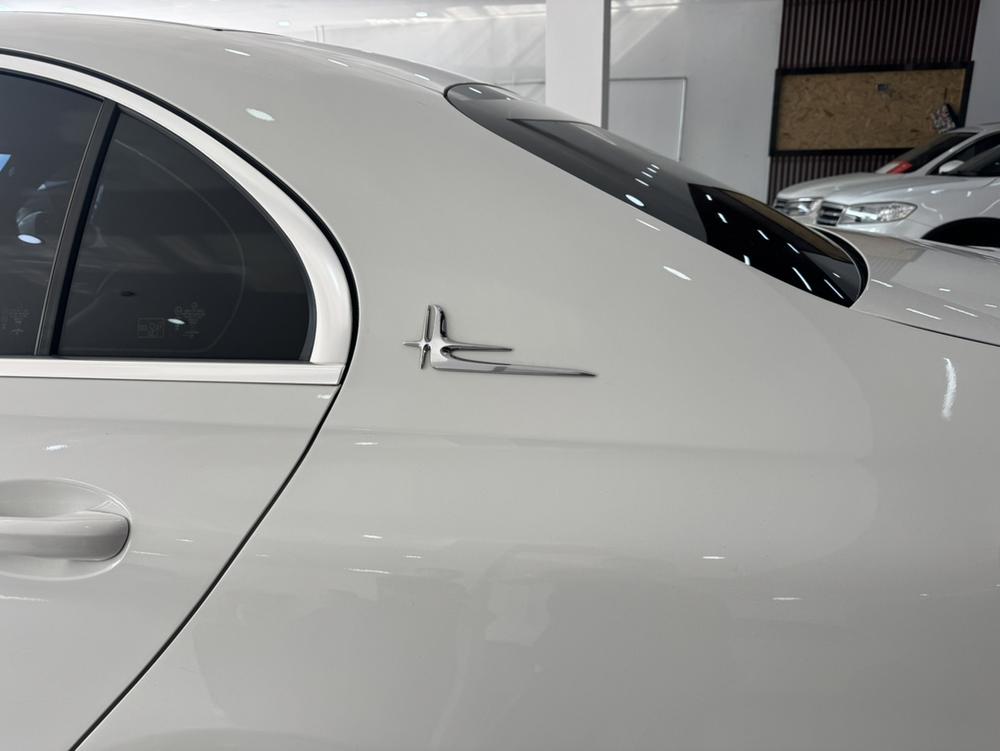 Mercedes-Benz Mercedes-Benz C-Class