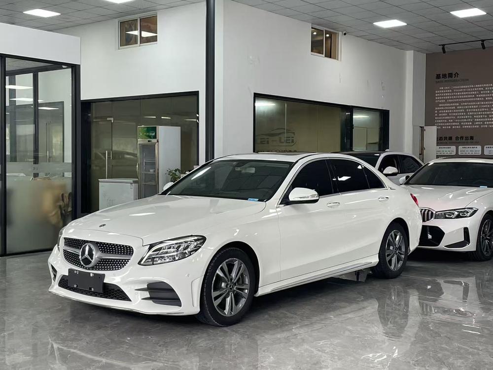 Mercedes-Benz Mercedes-Benz C-Class