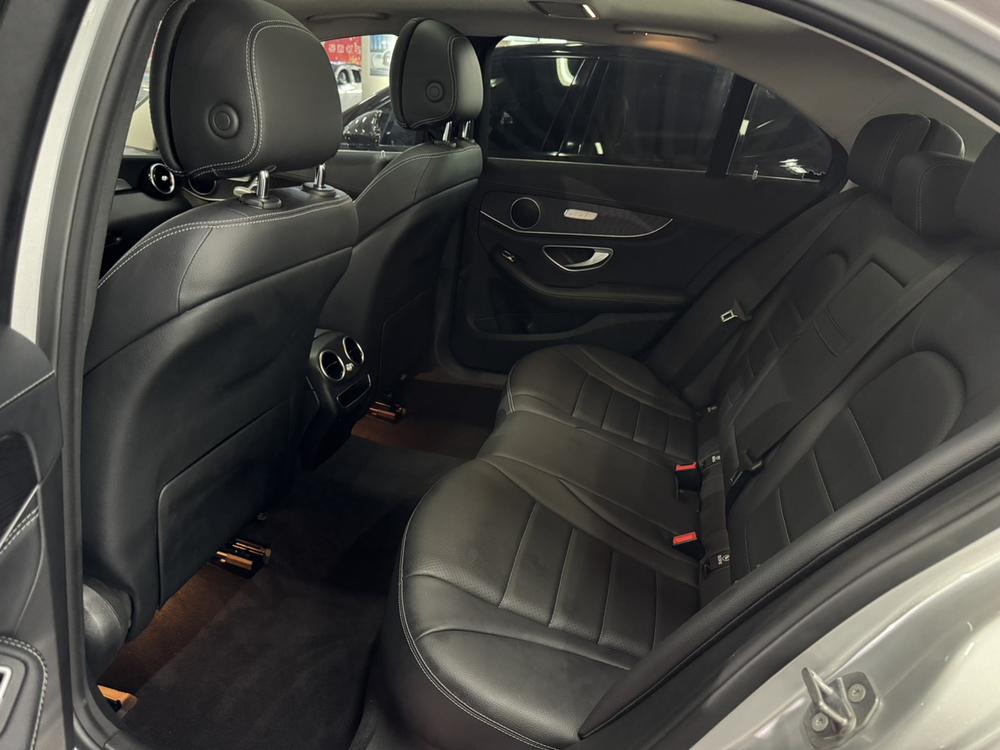 Mercedes-Benz Mercedes-Benz C-Class