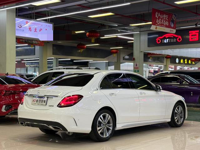 Mercedes-Benz Mercedes-Benz C-Class