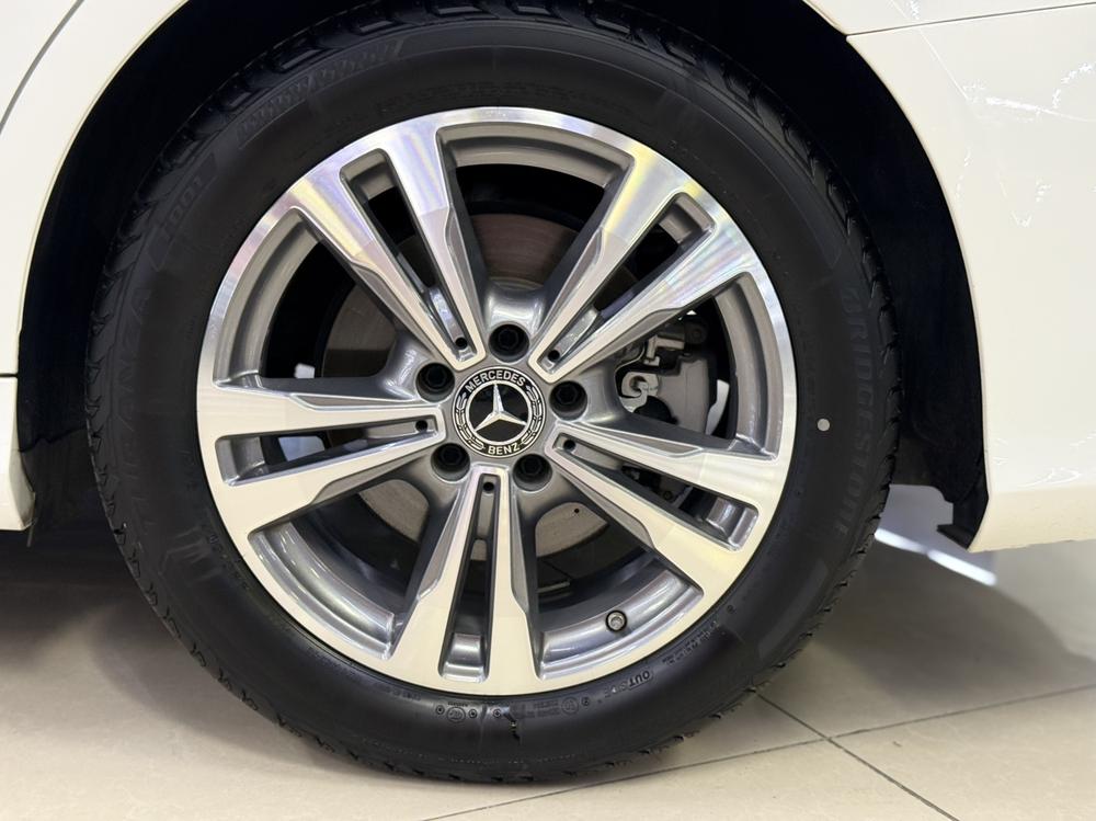 Mercedes-Benz Mercedes-Benz C-Class