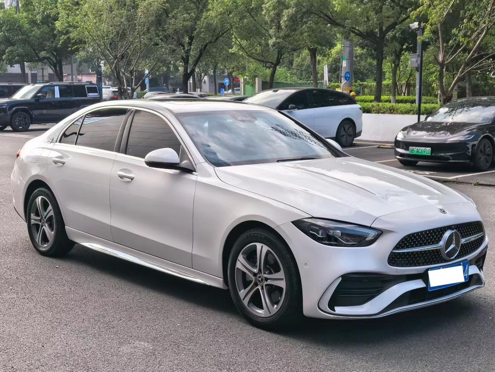 Mercedes-Benz Mercedes-Benz C-Class