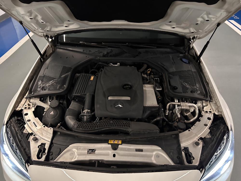 Mercedes-Benz Mercedes-Benz C-Class