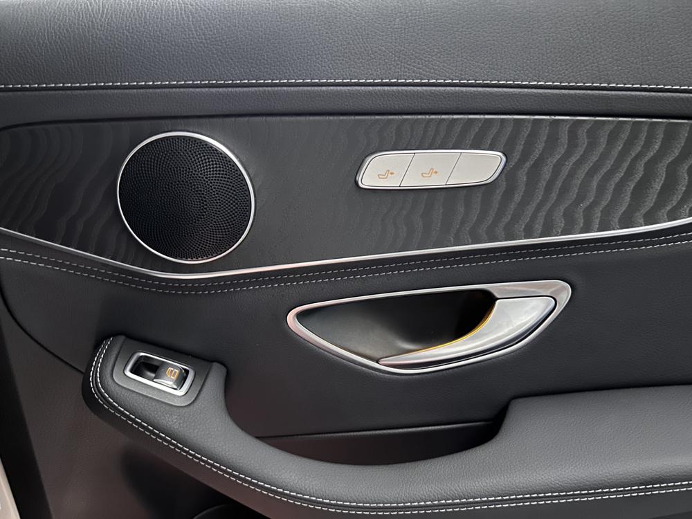 Mercedes-Benz Mercedes-Benz C-Class