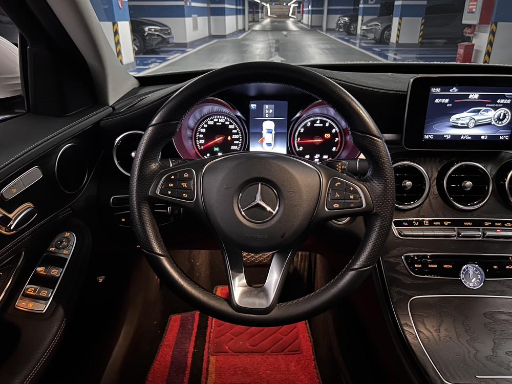 Mercedes-Benz Mercedes-Benz C-Class