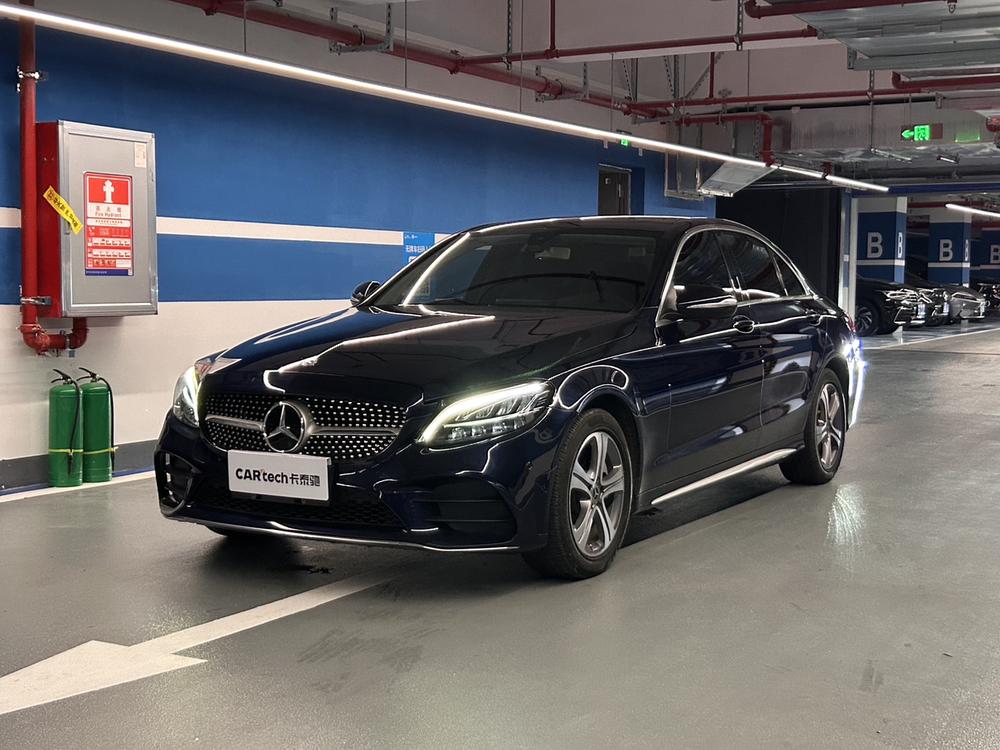 Mercedes-Benz Mercedes-Benz C-Class