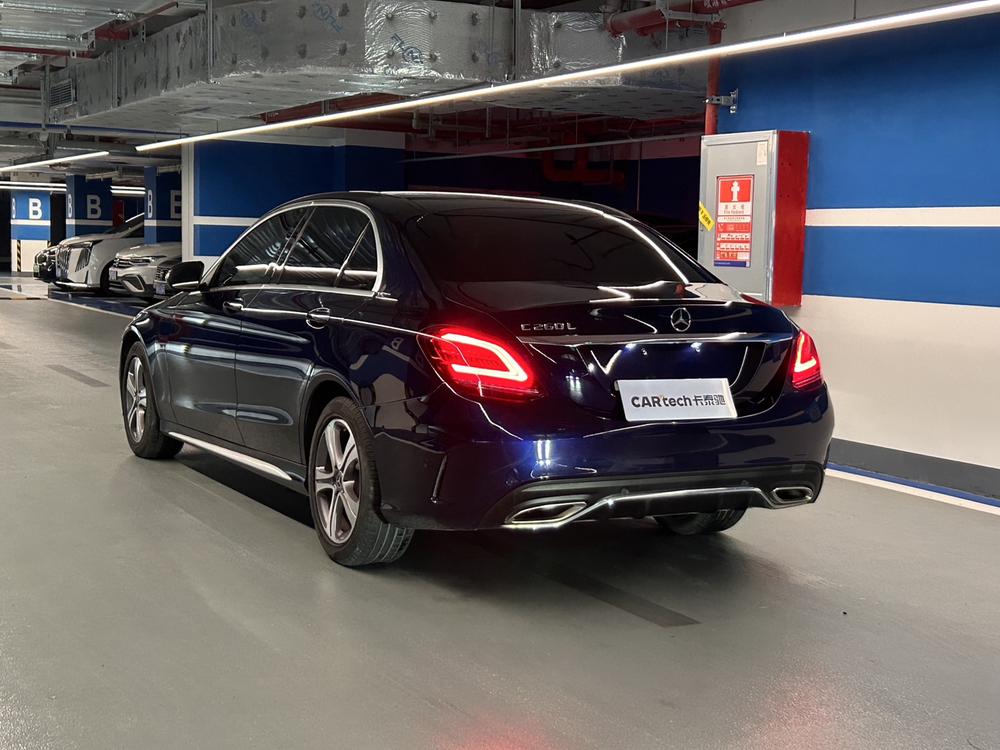 Mercedes-Benz Mercedes-Benz C-Class