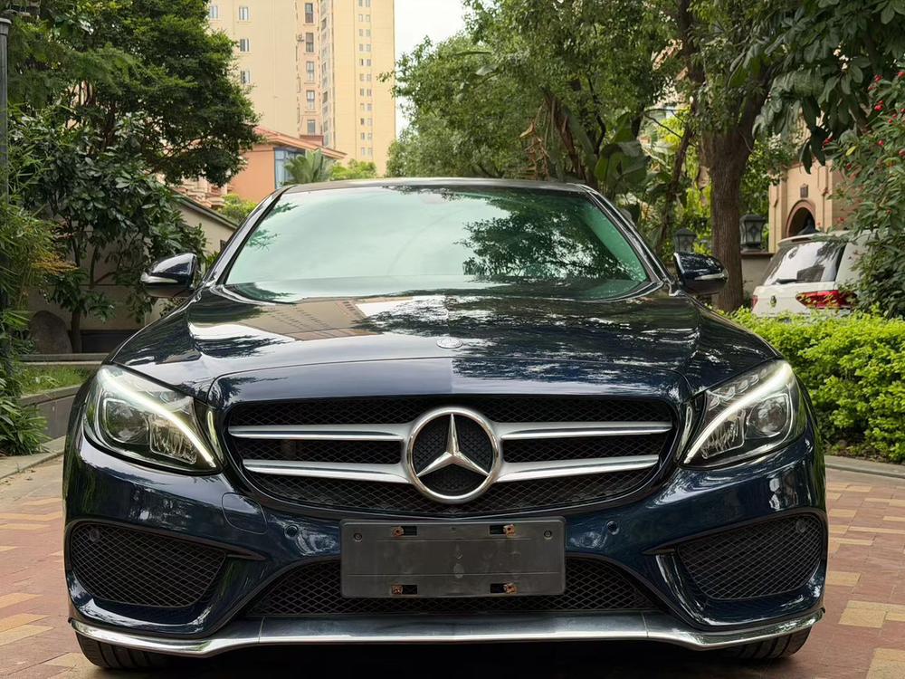 Mercedes-Benz Mercedes-Benz C-Class