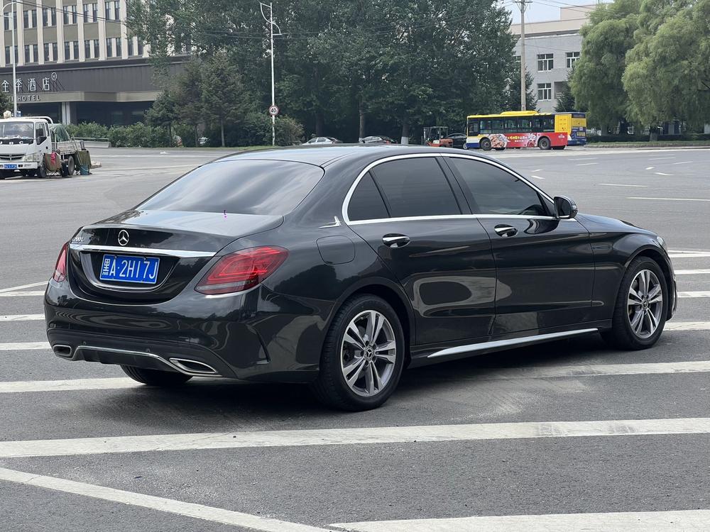 Mercedes-Benz Mercedes-Benz C-Class
