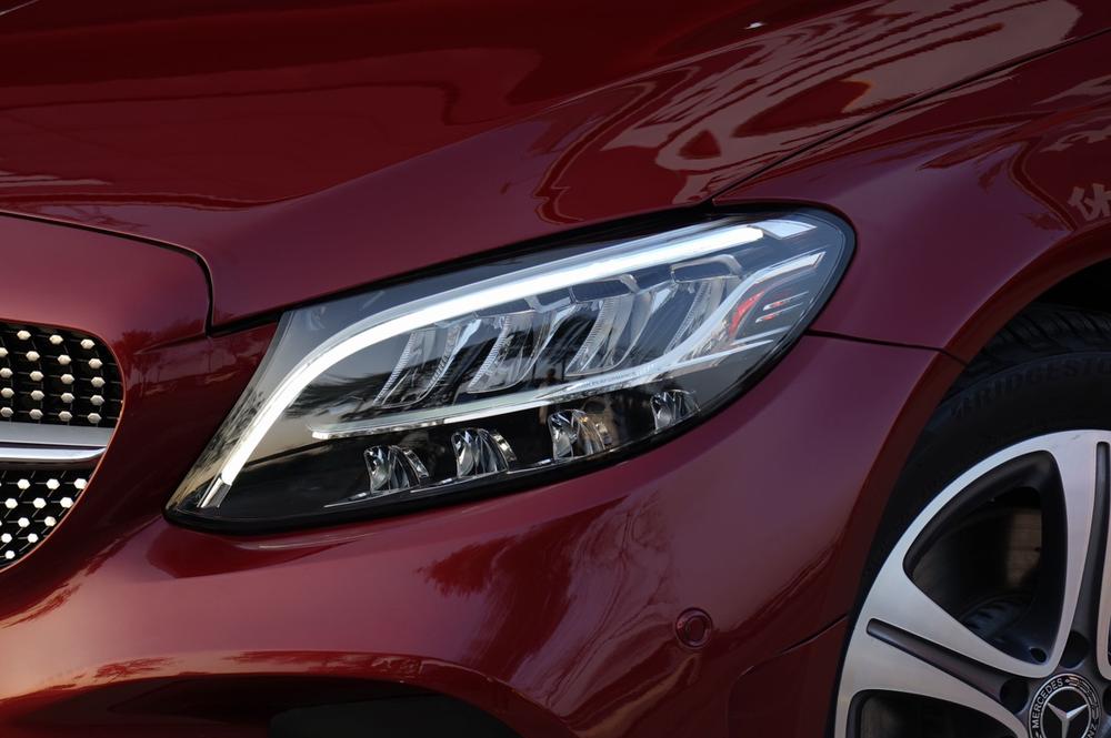 Mercedes-Benz Mercedes-Benz C-Class