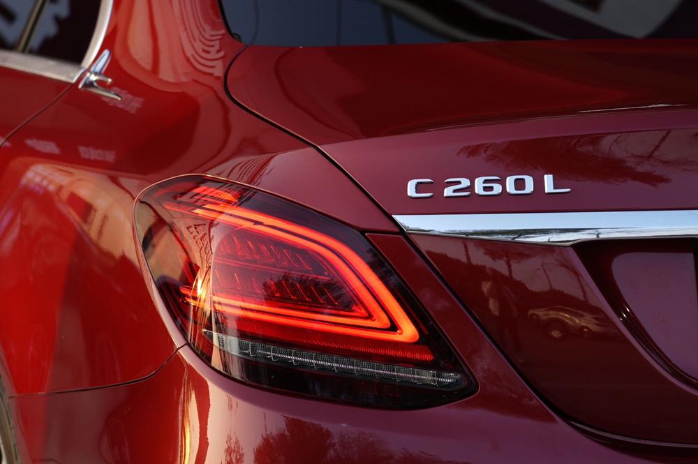 Mercedes-Benz Mercedes-Benz C-Class