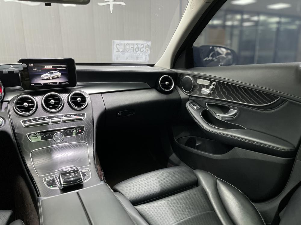 Mercedes-Benz Mercedes-Benz C-Class