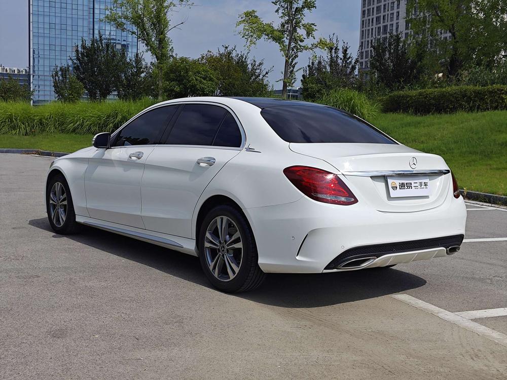 Mercedes-Benz Mercedes-Benz C-Class