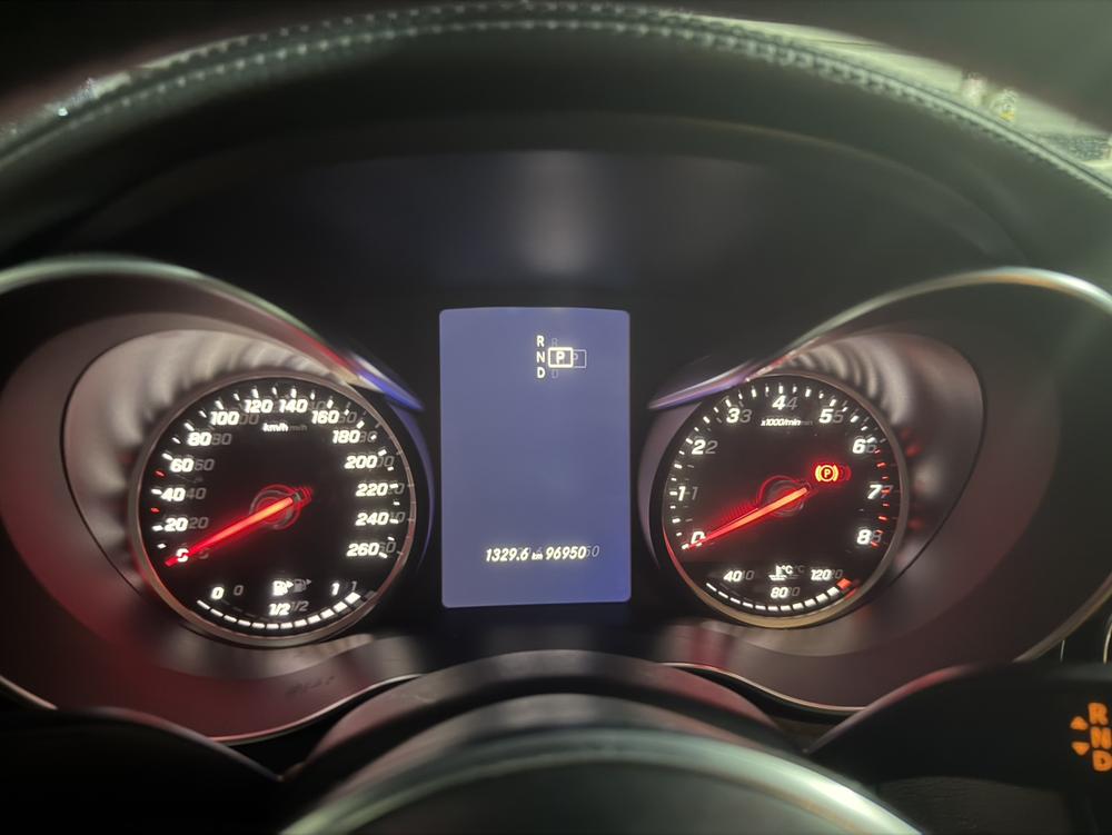 Mercedes-Benz Mercedes-Benz C-Class