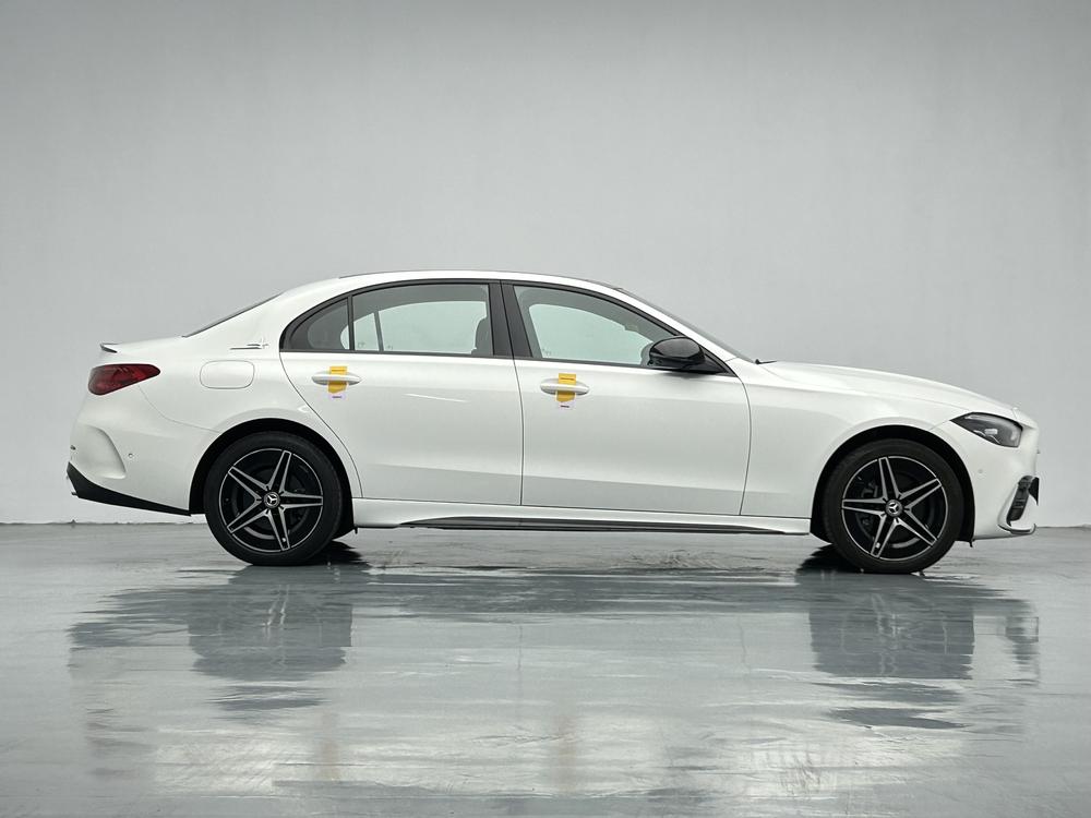 Mercedes-Benz Mercedes-Benz C-Class