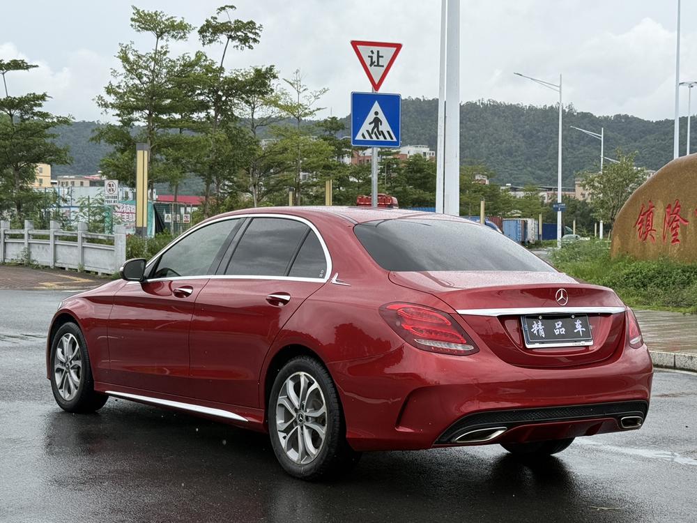 Mercedes-Benz Mercedes-Benz C-Class