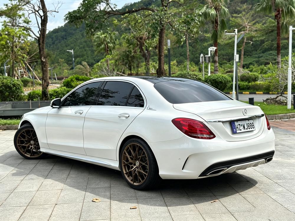 Mercedes-Benz Mercedes-Benz C-Class