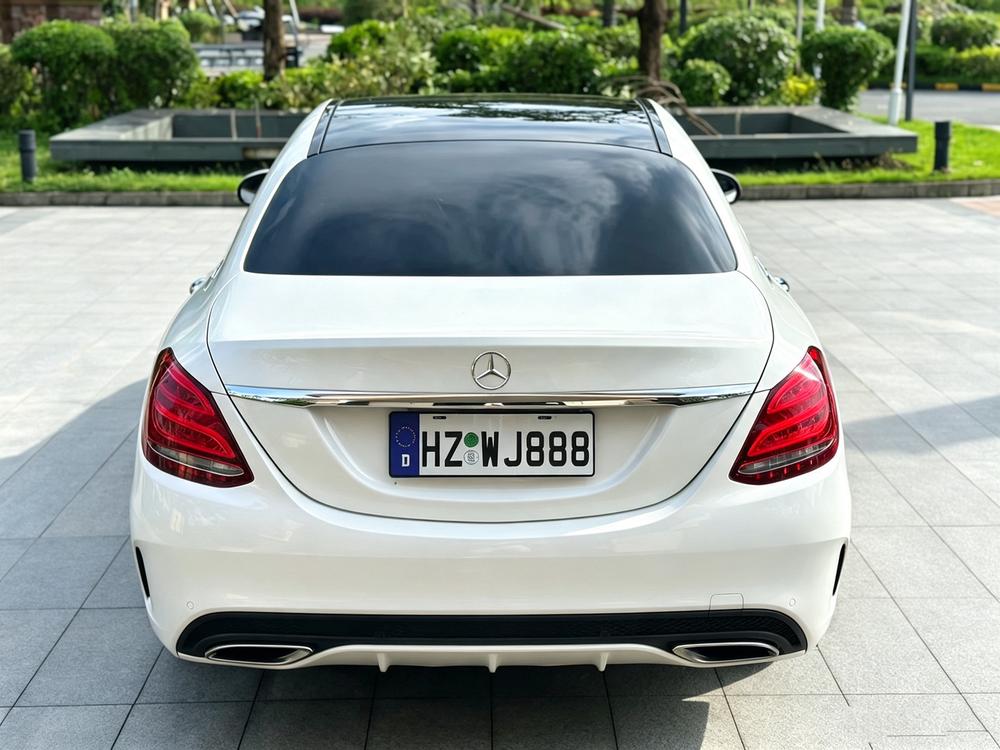 Mercedes-Benz Mercedes-Benz C-Class
