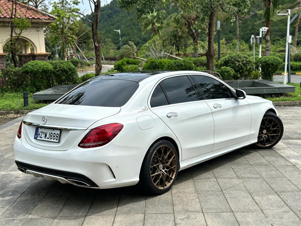 Mercedes-Benz Mercedes-Benz C-Class