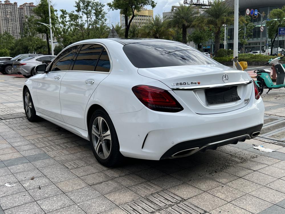 Mercedes-Benz Mercedes-Benz C-Class