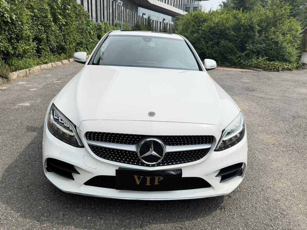 Mercedes-Benz Mercedes-Benz C-Class